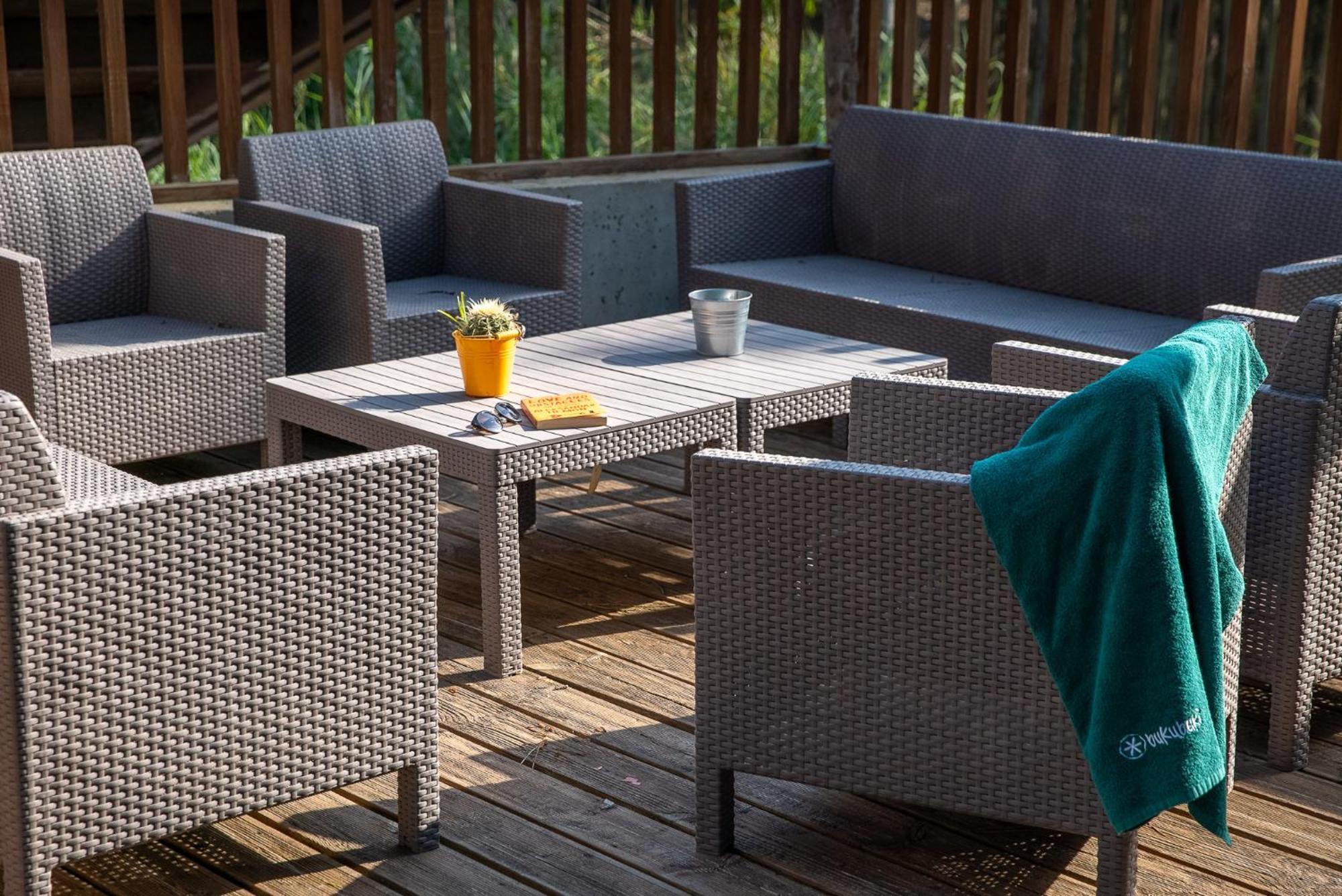 Bukubaki Eco Surf Hotel Ferrel Kültér fotó