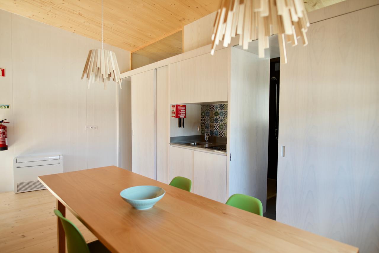 Bukubaki Eco Surf Hotel Ferrel Kültér fotó